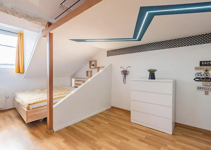 Apartment La Place Des Sacres, Proche Gare Et Centre