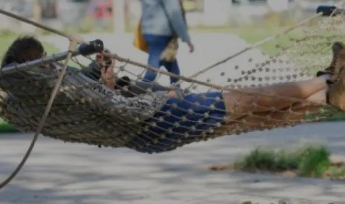 La Place Des Sacres, Proche Gare Et Centre *